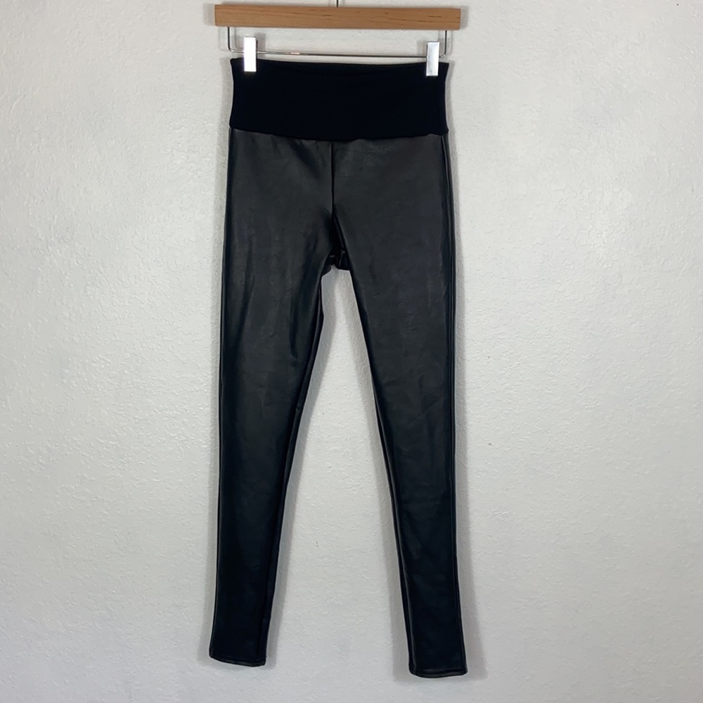 Nwot Assets by Spanx faux leather leggings S - Picture 6 of 9